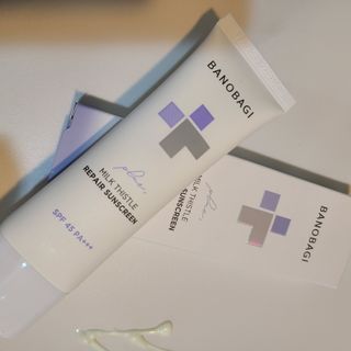 바노바기 코스메틱 바노바기 밀크씨슬 리페어 시카 선스크린 플러스 50ml — 4점을 준 리뷰어가 2023년 2월 올린 사용 사진