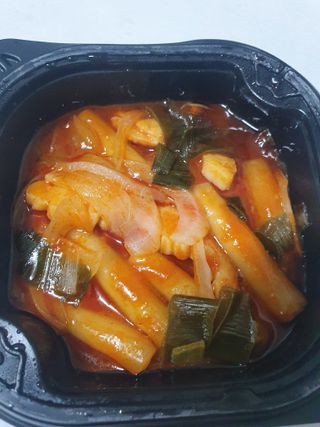 한성기업 무볼레 닭떡볶이+해물떡볶이 2종 세트 — 5점을 준 리뷰어가 2021년 9월 올린 사용 사진