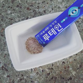 서울약사신협_내몸애눈건강루테인_2g x 50포 — 4.5점을 준 리뷰어가 2020년 12월 올린 사용 사진