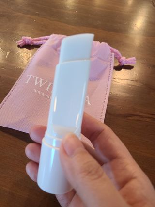 트윙클라 안티멜라 수딩 워터밤 — 5점을 준 리뷰어가 2022년 6월 올린 사용 사진