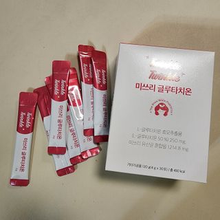메디포스트 모비타 미쓰리 글루타치온 30포 — 5점을 준 리뷰어가 2023년 1월 올린 사용 사진