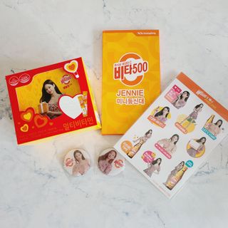 [광동제약] 비타500데일리스틱 제니 에디션60포&굿즈3종 — 5점을 준 리뷰어가 2021년 10월 올린 사용 사진