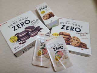 ZERO (초콜릿 칩 쿠키, 카카오 케이크, 후르츠 젤리, 아이스 콜라, 아이스 초코바) — 5점을 준 리뷰어가 2022년 6월 올린 사용 사진