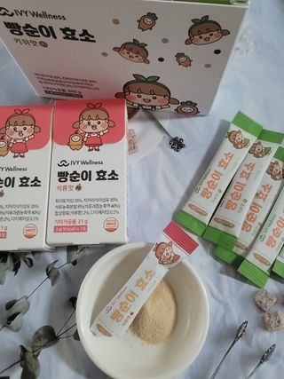 아이비웰니스 빵순이 식탁 위의 필수템! 빵순이 효소 키위맛 100포 + 석류맛 14포 (총 114포) — 5점을 준 리뷰어가 2022년 12월 올린 사용 사진