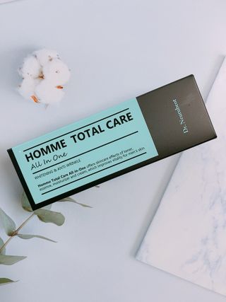 Dr.느루벗 느루벗 옴므 토탈 케어 올인원 118ml 남자 남성 스킨 로션 에센스 크림 화장품 — 5점을 준 리뷰어가 2021년 5월 올린 사용 사진