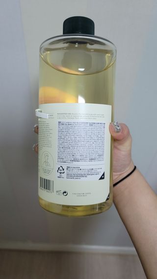 라로지크 X4 스케일링 퍼퓸 샴푸 1,000mℓ — 5점을 준 리뷰어가 2022년 1월 올린 사용 사진