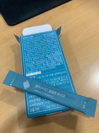 클린24시간 슬림앤유산균 1박스 (3.5g X 15포) — 5점을 준 리뷰어가 2022년 11월 올린 사용 사진