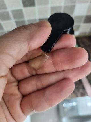 프리마인 메이크업과 들뜨는 각질까지 한방에 깐달걀로! 순하기까지한 셀베이스 그린티클렌저(200ml) — 5점을 준 리뷰어가 2023년 5월 올린 사용 사진