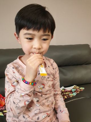 [이뮤니티플러스]우리아이 면역오키, 건강오키 _ 키즈오키 어린이홍삼 10포 1box — 3점을 준 리뷰어가 2022년 1월 올린 사용 사진