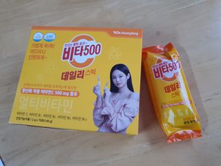 광동제약 [광동] 비타500데일리스틱 70포X2개 + 뚱랑이엽서 + 쇼핑백 증정 — 5점을 준 리뷰어가 2022년 1월 올린 사용 사진