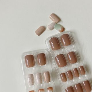 데싱디바 매직프레스 레귤러 스퀘어_6종 중 택 1 — 5점을 준 리뷰어가 2021년 9월 올린 사용 사진