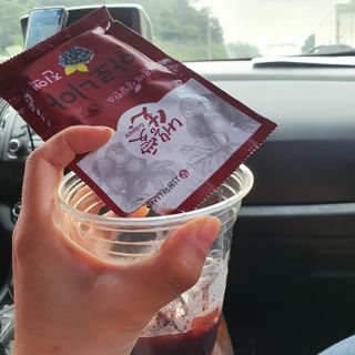 서울약사신협_내몸애생발란스아로니아_70ml x 30포 — 5점을 준 리뷰어가 2021년 6월 올린 사용 사진