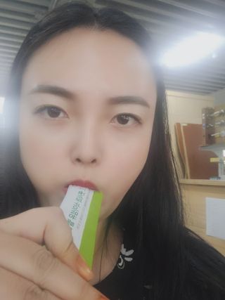 아임오 풋사과 식이섬유 밸런스 젤리 14포 — 4점을 준 리뷰어가 2021년 6월 올린 사용 사진