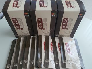 [몸엔용] 무더운 날씨에 국산녹용 기엔용으로 몸보신 50ml x 30포 — 5점을 준 리뷰어가 2021년 6월 올린 사용 사진