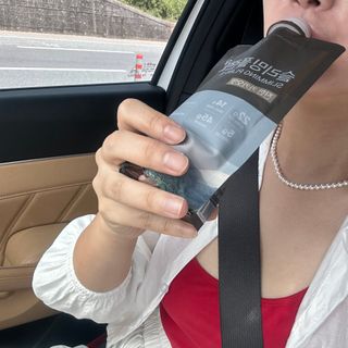 일일하우 슬리밍 플랜B 고소한 귀리맛, 진한 카카오맛 (체중조절식) — 4점을 준 리뷰어가 2023년 8월 올린 사용 사진