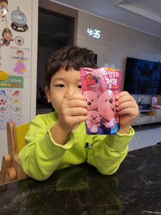 [팔도] 잔망루피젤리 믹스베리맛 42g 8개 — 5점을 준 리뷰어가 2022년 1월 올린 사용 사진