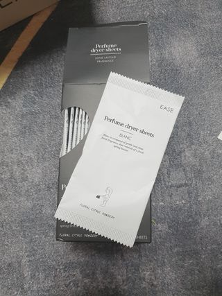 [이즈라이프코스메틱] 퍼퓸 드라이어 시트 히노끼향  or 블랑향 2중 택1 30매 — 5점을 준 리뷰어가 2021년 5월 올린 사용 사진