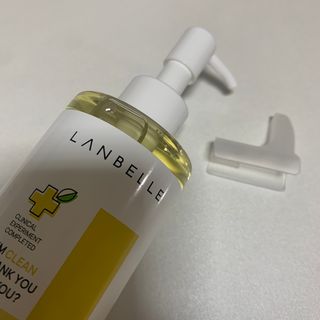랑벨 내츄럴 딥 클렌징 오일 200ml (저자극 약산성 천연 클렌징) — 5점을 준 리뷰어가 2022년 5월 올린 사용 사진