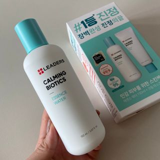 리더스코스메틱 리더스 카밍 바이오틱스 #1등 진정 기획세트 [에센스 워터150ml + 크림 마스크80ml] — 5점을 준 리뷰어가 2022년 8월 올린 사용 사진