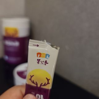 [몸엔용] 전국 이마트 런칭 신상, 아침을 깨우는 녹용 아침녹용 10g x 28포 — 5점을 준 리뷰어가 2021년 7월 올린 사용 사진