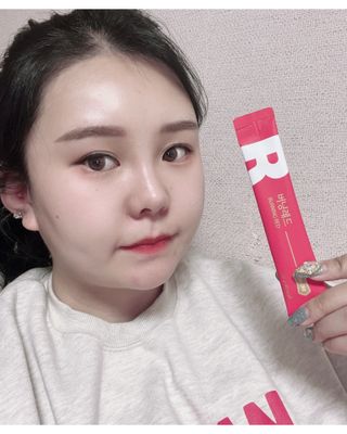 디오르 버닝레드 — 5점을 준 리뷰어가 2022년 1월 올린 사용 사진