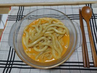 [푸딩팩토리] 로제누들떡볶이 500g / 까르보나라크림누들떡볶이 500g — 4.5점을 준 리뷰어가 2022년 8월 올린 사용 사진