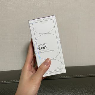 브이나인 글루타치온 비타민C 콜라겐 세라마이드 14포 1BOX — 5점을 준 리뷰어가 2022년 8월 올린 사용 사진