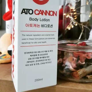 아토캐논(ATO CANNON) 아토캐논 고보습 바디로션 200ml — 5점을 준 리뷰어가 2022년 12월 올린 사용 사진