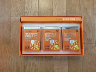 서울약사신협_내몸애발란스멀티비타민앤미네랄파워업_800mg x 90정 — 5점을 준 리뷰어가 2021년 8월 올린 사용 사진