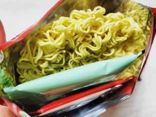 [풀무원] 자연은맛있다 정면, 백면, 홍면  세트 — 5점을 준 리뷰어가 2021년 4월 올린 사용 사진