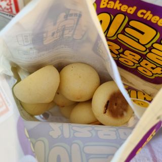 한성기업 베이크볼 치즈몽땅 300g x 2봉 — 4.5점을 준 리뷰어가 2021년 9월 올린 사용 사진