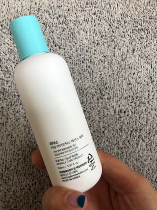 리더스코스메틱 리더스 카밍 바이오틱스 에센스 워터 — 5점을 준 리뷰어가 2021년 4월 올린 사용 사진