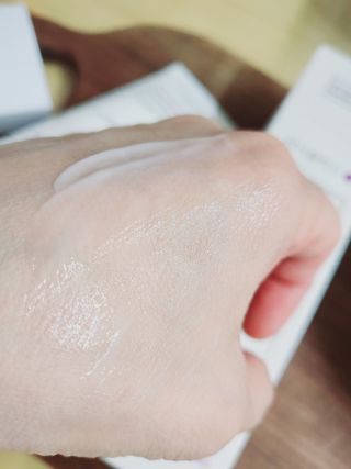 셀프 모이스처라이징 프로텍션 크림 셀프 모이스처라이징 프로텍션크림 — 5점을 준 리뷰어가 2022년 4월 올린 사용 사진
