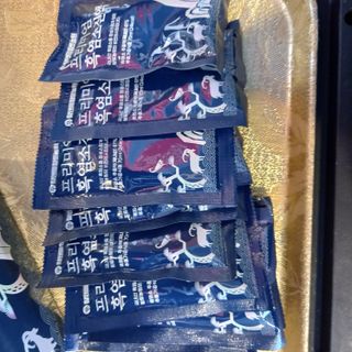 참앤들황토농원 국내산 흑염소를 정성스럽게 담은, 프리미엄 흑염소 진액 70ml x 30포 1박스 — 5점을 준 리뷰어가 2023년 1월 올린 사용 사진