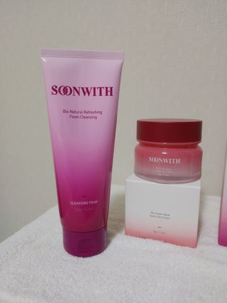 SOONWITH 바이오 내추럴 리프레싱 폼클렌징 — 3점을 준 리뷰어가 2021년 4월 올린 사용 사진
