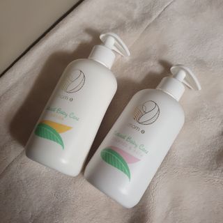 mom e 맘이 내추럴 베이비 케어 샴푸앤바스+로션 — 5점을 준 리뷰어가 2021년 1월 올린 사용 사진