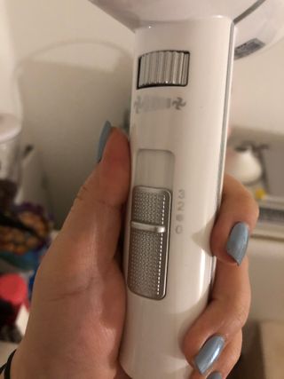 에프에이치아이코리아 마르세이유 사이클론 드라이기 — 4점을 준 리뷰어가 2021년 6월 올린 사용 사진