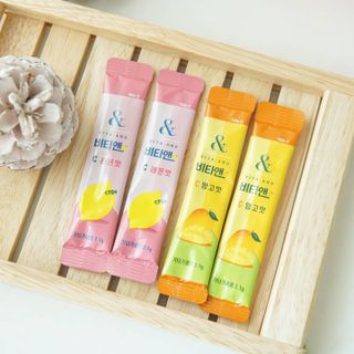 비타앤C 레몬맛, 망고맛 — 5점을 준 리뷰어가 2021년 4월 올린 사용 사진