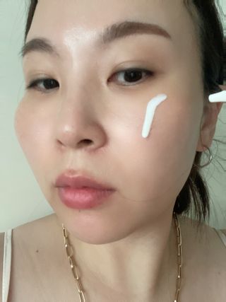 아이레시피 모이스트터치 스포츠 선밀크 50ml (SPF50+ PA+++) — 5점을 준 리뷰어가 2023년 6월 올린 사용 사진