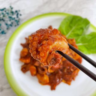 [푸딩팩토리] 불맛양념 쭈꾸미볶음 300G_엄선한 쭈꾸미원물과 양념이 신의 한수! — 5점을 준 리뷰어가 2022년 9월 올린 사용 사진