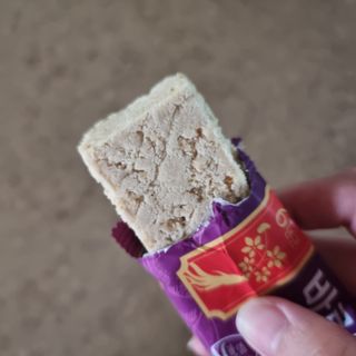씨알푸드 건강기능식품 6년근 홍삼 함유, 바로먹는 홍삼바 30g 12개입 — 5점을 준 리뷰어가 2022년 3월 올린 사용 사진