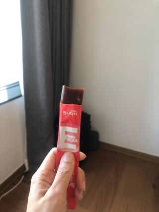 [인디닥터] 타이탄 BCAA 프로틴 젤리스틱 — 4.5점을 준 리뷰어가 2022년 5월 올린 사용 사진