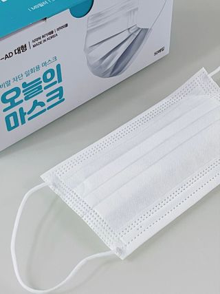 [심폐소생소] 오늘의마스크 KF-AD 비말차단 황사 여름용 마스크 — 4.5점을 준 리뷰어가 2021년 9월 올린 사용 사진