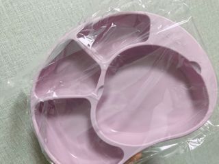 유비맘 캐릭터 실리콘 흡착 식판_색상 랜덤발송 — 5점을 준 리뷰어가 2021년 1월 올린 사용 사진