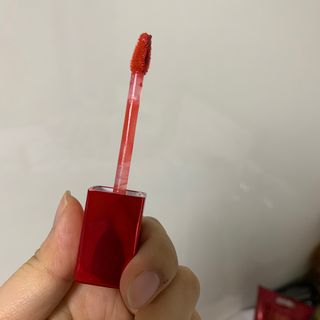 [블랙루즈] 에어 핏 벨벳틴트 시즌1 7종 중 택1+랜덤1 — 4점을 준 리뷰어가 2021년 1월 올린 사용 사진