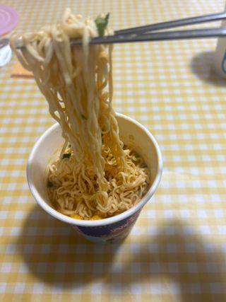 NISSIN 닛신 컵누들  4종 - 씨푸드오리지날, 씨푸드 스파이시, 씨푸드 커리, 씨푸드 XO소스 — 4.5점을 준 리뷰어가 2023년 1월 올린 사용 사진