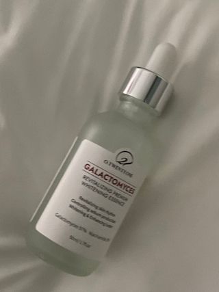오투에니원 갈락토미세스 리바이탈라이징 프리미엄 화이트닝 에센스 50ml — 5점을 준 리뷰어가 2022년 12월 올린 사용 사진