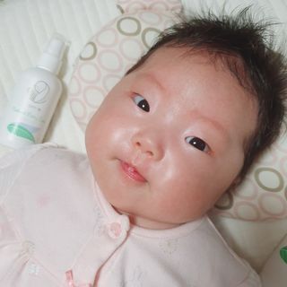 mom e 맘이 내추럴 베이비 케어 크림+바디오일 — 3.5점을 준 리뷰어가 2021년 1월 올린 사용 사진