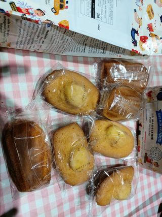 [메종콜리브리] 프랑스 마들렌 메종콜리브리 플레인 마들렌 2팩 — 4점을 준 리뷰어가 2022년 3월 올린 사용 사진