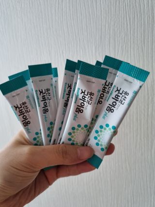 프리마인 유산균 국가지정연구소 선정, 살아있는 생유산균 200억 마리의 힘. 유산균n굿바이옴플러스 — 5점을 준 리뷰어가 2021년 10월 올린 사용 사진